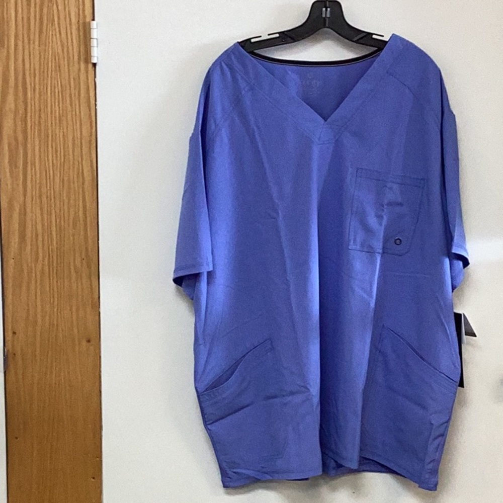 Men’s Scrub Top